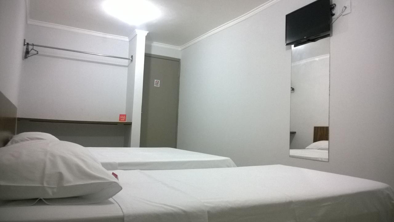 Bbb Rooms Rodoviaria Campinas Goiania Go Bagian luar foto